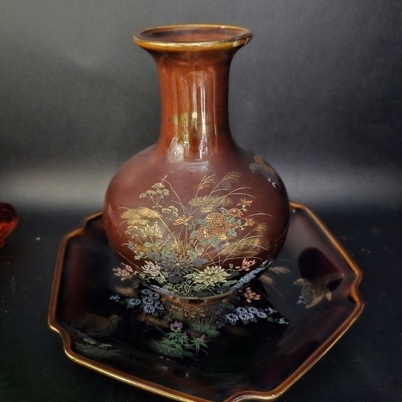 Vintage‎ vase brown vase decorated with birds and flowers with matching tray - Picture 1 of 6